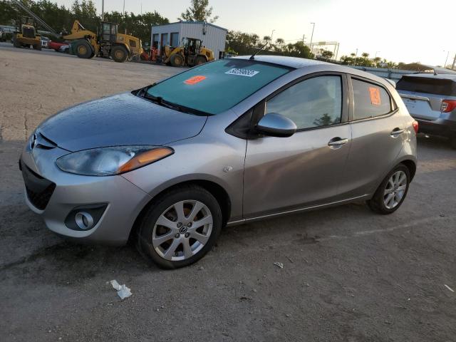 MAZDA MAZDA2 2013 with VIN JM1DE1LZ7D0157632 - Photo from auction