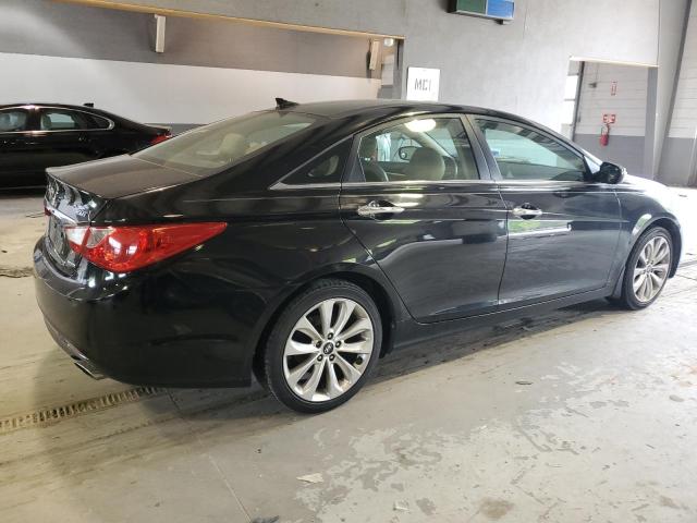 Photo 3 from auction – 2012 HYUNDAI SONATA SE with VIN 5NPEC4AB2CH456187