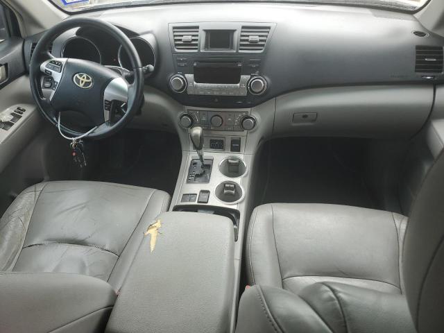 Photo 8 from auction – 2011 TOYOTA HIGHLANDER with VIN 5TDZK3EH4BS041720