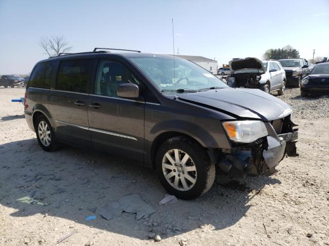 Photo 4 from auction – 2015 CHRYSLER TOWN & COU with VIN 2C4RC1BG8FR741171