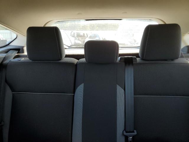 Photo 10 from auction – 2013 FORD FOCUS SE with VIN 1FADP3K29DL155587