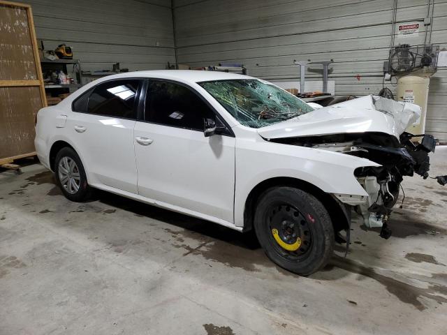 Photo 4 from auction – 2014 VOLKSWAGEN PASSAT S with VIN 1VWAP7A32EC020903