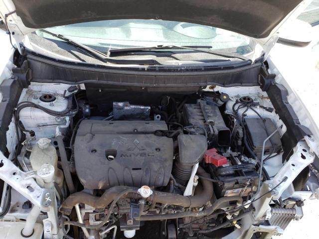 Photo 12 from auction – 2015 MITSUBISHI OUTLANDER with VIN 4A4AR3AW2FE058713