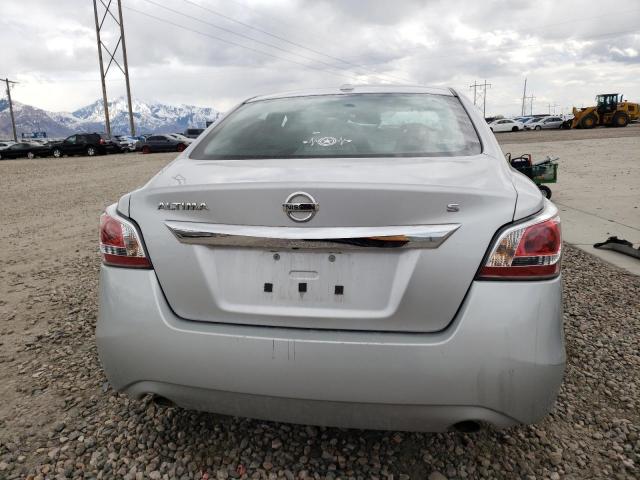 Photo 6 from auction – 2015 NISSAN ALTIMA 2.5 with VIN 1N4AL3AP2FN318549