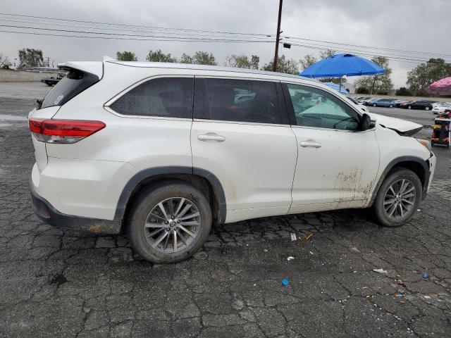 Photo 3 from auction – 2018 TOYOTA HIGHLANDER with VIN 5TDKZRFH8JS536774