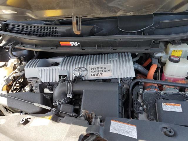 Photo 11 from auction – 2015 TOYOTA PRIUS V with VIN JTDZN3EU1FJ030181