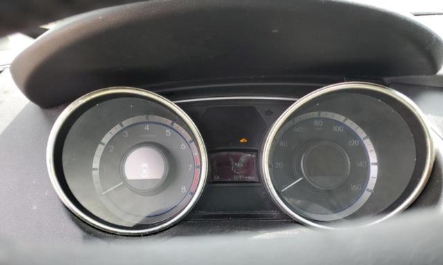 Photo 9 from auction – 2011 HYUNDAI SONATA SE with VIN 5NPEC4AB4BH248939