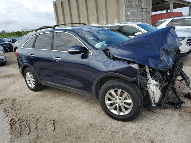 Photo 4 from auction – 2016 KIA SORENTO LX with VIN 5XYPG4A31GG102230