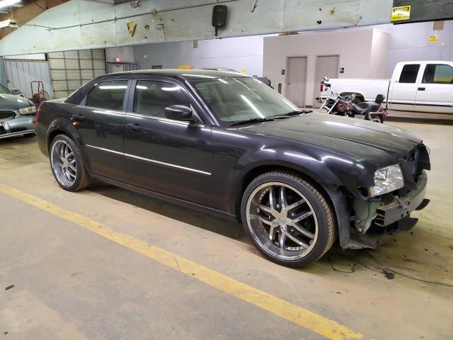Photo 4 from auction – 2008 CHRYSLER 300 LX with VIN 2C3KA43R88H176989