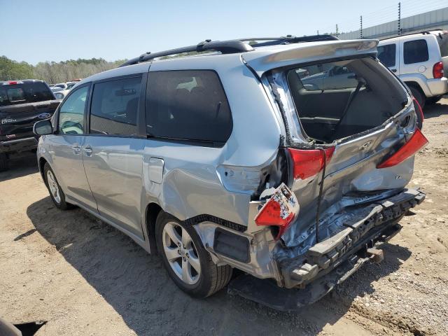 Photo 2 from auction – 2014 TOYOTA SIENNA LE with VIN 5TDKK3DC6ES489596