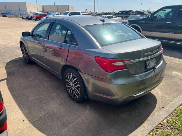 Photo 3 from auction – 2012 CHRYSLER 200 LX with VIN 1C3CCBAB6CN273083