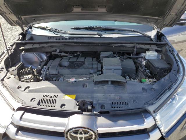Photo 11 from auction – 2017 TOYOTA HIGHLANDER with VIN 5TDZARFH5HS031355