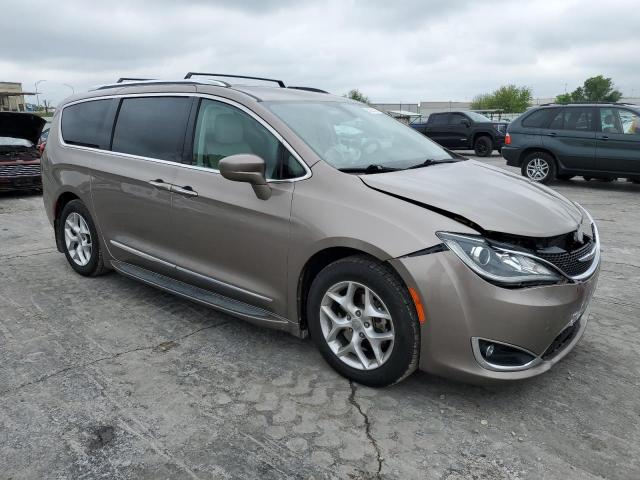 Photo 4 from auction – 2018 CHRYSLER PACIFICA T with VIN 2C4RC1BG1JR127183