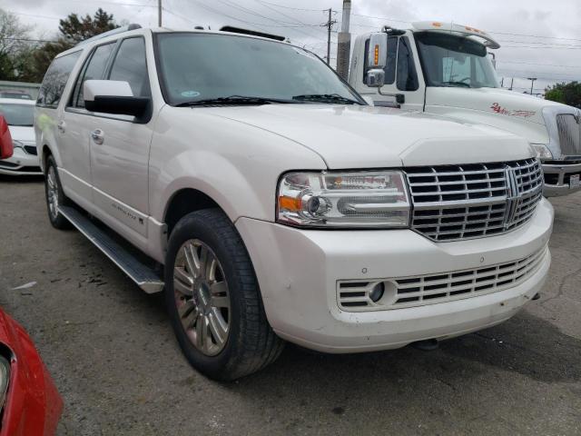 Photo 4 from auction – 2011 LINCOLN NAVIGATOR with VIN 5LMJJ3J56BEJ09705