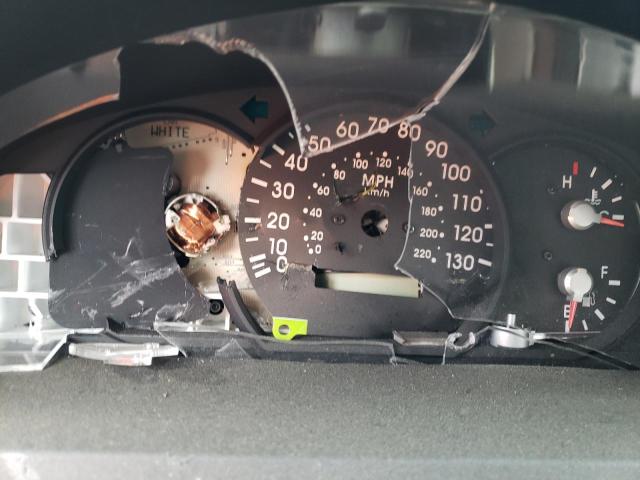 Photo 9 from auction – 2004 KIA SORENTO with VIN KNDJD733045190270