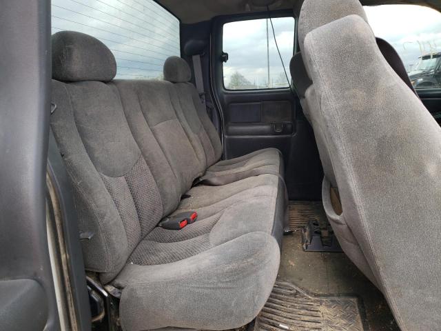 Photo 10 from auction – 2004 CHEVROLET SILVERADO with VIN 1GCHK29U44E159949