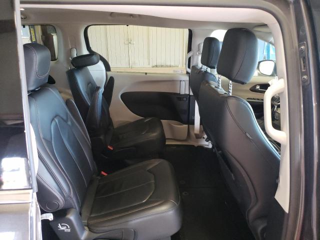Photo 11 from auction – 2018 CHRYSLER PACIFICA T with VIN 2C4RC1BG1JR174651