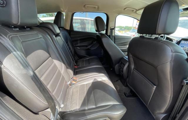 Photo 6 from auction – 2017 FORD ESCAPE TIT with VIN 1FMCU0J91HUC13652