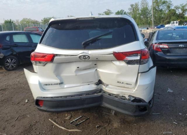 Photo 6 from auction – 2017 TOYOTA HIGHLANDER with VIN 5TDJZRFH1HS456013