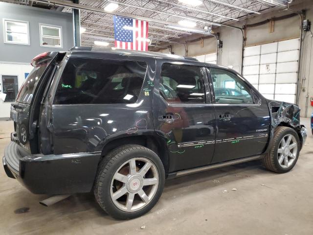 Photo 3 from auction – 2010 CADILLAC ESCALADE H with VIN 1GYUKEEJ7AR224304
