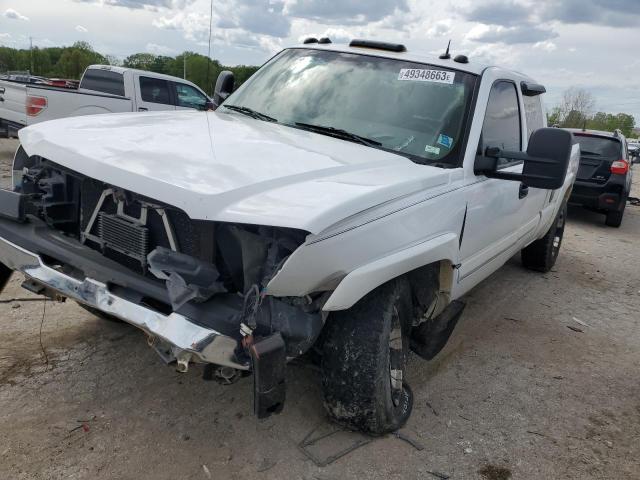 CHEVROLET SILVERADO 2004 with VIN 1GCEK19T14E187910 - Photo from auction