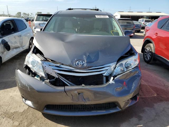 Photo 5 from auction – 2014 TOYOTA SIENNA XLE with VIN 5TDYK3DC6ES461209