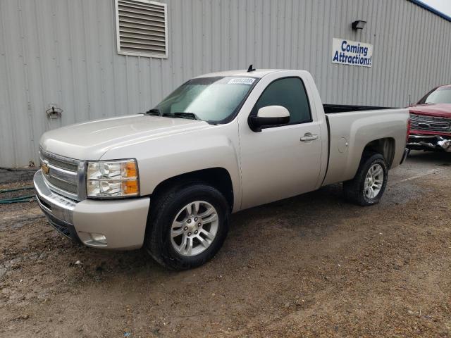 CHEVROLET SILVERADO 2007 with VIN 1GCEC14097Z638931 - Photo from auction