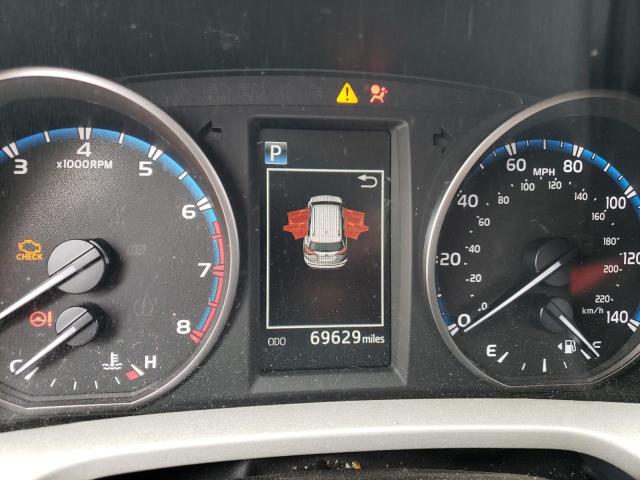 Photo 9 from auction – 2017 TOYOTA RAV4 LE with VIN 2T3ZFREV9HW354833