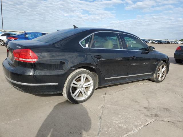 Photo 3 from auction – 2015 VOLKSWAGEN PASSAT SEL with VIN 1VWCV7A36FC070641