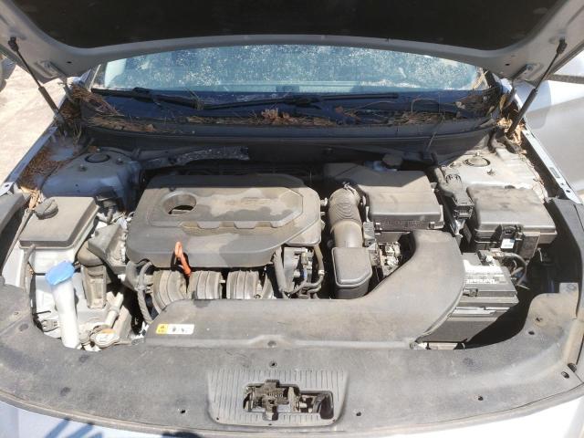 Photo 11 from auction – 2016 HYUNDAI SONATA SE with VIN 5NPE24AF7GH402735
