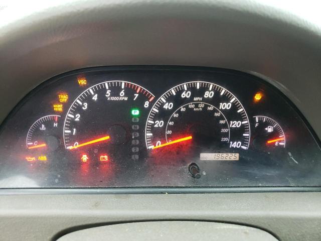 Photo 9 from auction – 2005 TOYOTA CAMRY LE with VIN 4T1BF30K75U610239