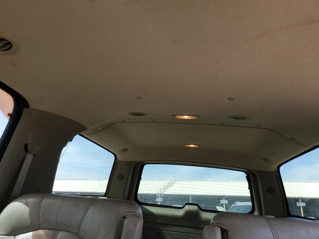 Photo 10 from auction – 2002 CHEVROLET SUBURBAN K with VIN 1GNFK16Z92J227966
