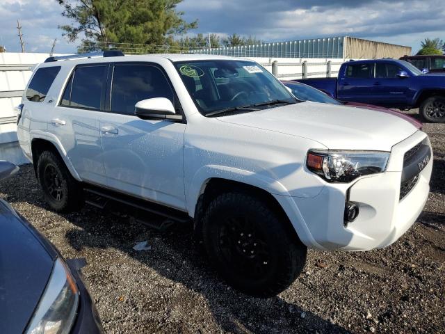 Photo 4 from auction – 2020 TOYOTA 4RUNNER SR with VIN JTEZU5JR5L5227368