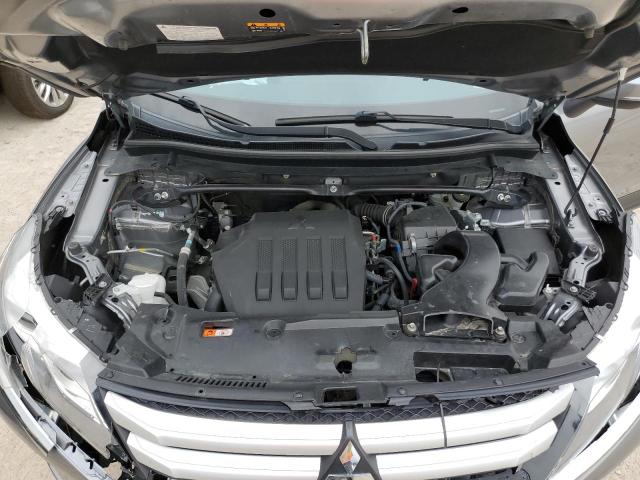 Photo 12 from auction – 2019 MITSUBISHI ECLIPSE CR with VIN JA4AT3AA6KZ032982