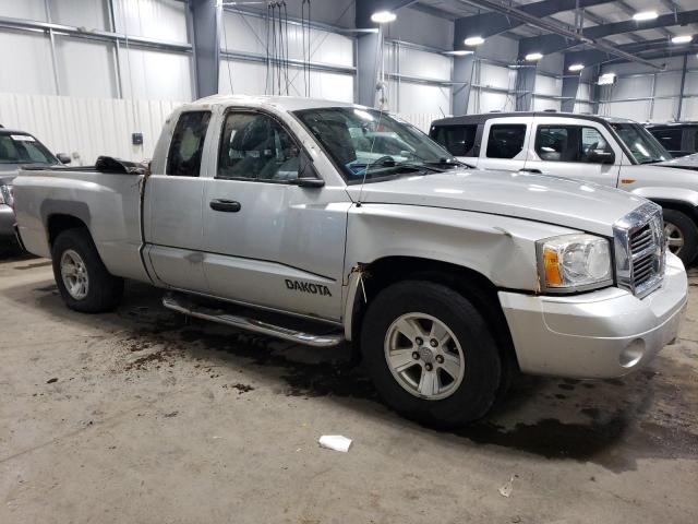 Photo 4 from auction – 2006 DODGE DAKOTA SLT with VIN 1D7HW42N46S557501