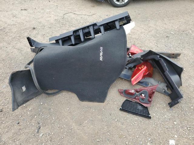 Photo 13 from auction – 2013 TOYOTA RAV4 LE with VIN JTMBFREV8DD023699