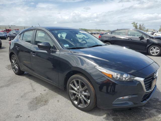 Photo 4 from auction – 2018 MAZDA 3 TOURING with VIN 3MZBN1L32JM201366