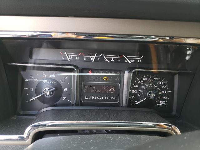 Photo 9 from auction – 2013 LINCOLN NAVIGATOR with VIN 5LMJJ2J54DEL01069