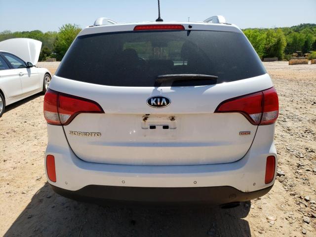 Photo 6 from auction – 2015 KIA SORENTO LX with VIN 5XYKTCA66FG570267