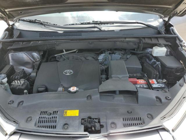 Photo 12 from auction – 2019 TOYOTA HIGHLANDER with VIN 5TDZZRFH6KS298309