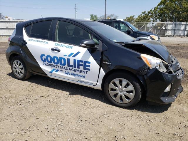 Photo 4 from auction – 2013 TOYOTA PRIUS C with VIN JTDKDTB36D1056367