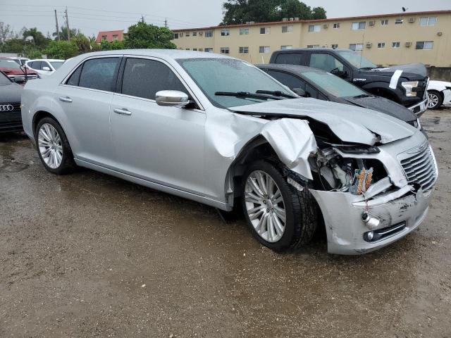 Photo 4 from auction – 2012 CHRYSLER 300C with VIN 2C3CCAET2CH103194