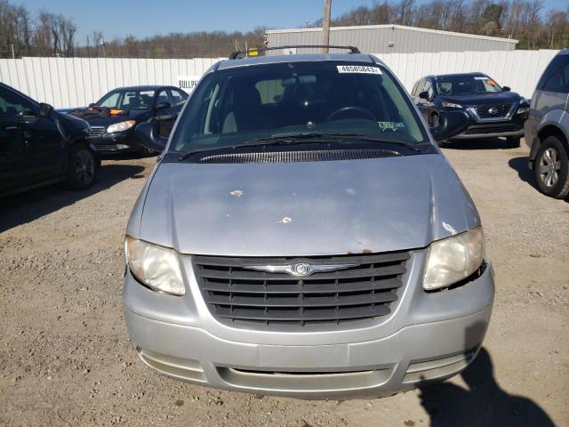 Photo 5 from auction – 2007 CHRYSLER TOWN & COU with VIN 2A4GP54L07R222348