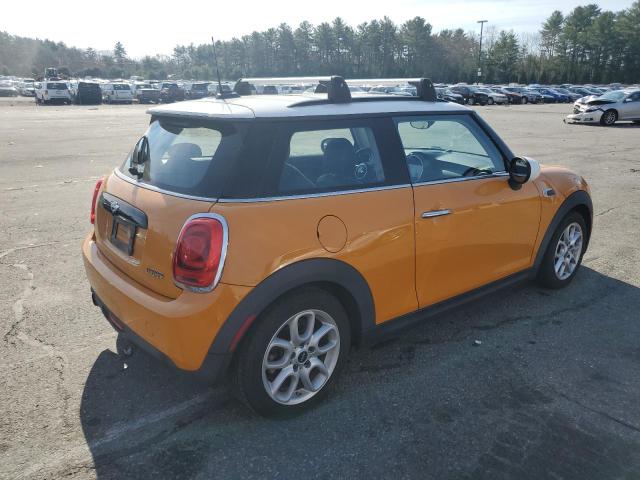 Photo 3 from auction – 2016 MINI COOPER with VIN WMWXP5C55G2D15650