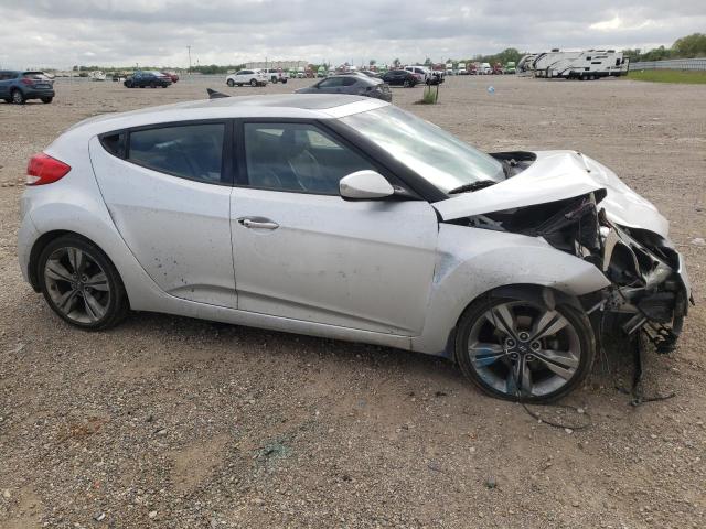 Photo 4 from auction – 2013 HYUNDAI VELOSTER with VIN KMHTC6AD1DU099978