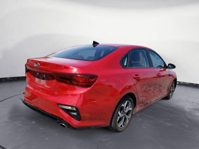 Photo 3 from auction – 2021 KIA FORTE FE with VIN 3KPF24AD6ME310227