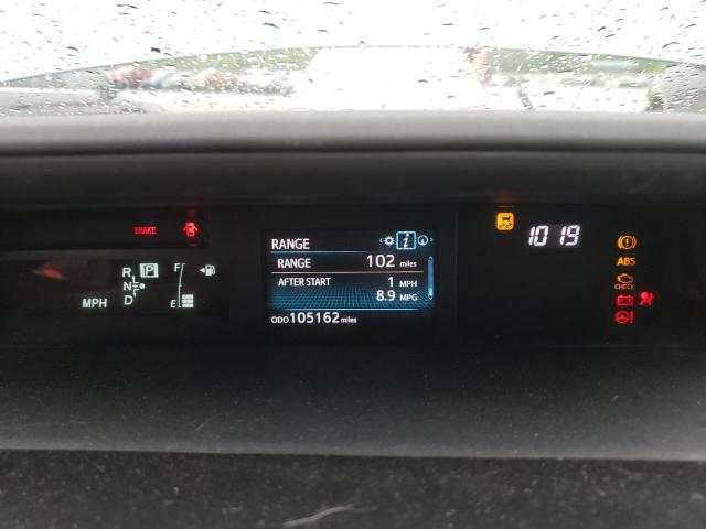 Photo 9 from auction – 2015 TOYOTA PRIUS V with VIN JTDZN3EU8FJ038455