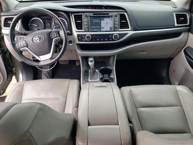 Photo 8 from auction – 2018 TOYOTA HIGHLANDER with VIN 5TDDZRFH3JS889416