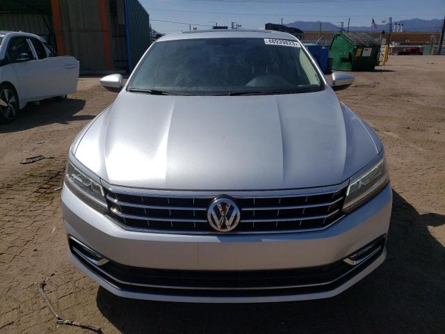Photo 5 from auction – 2016 VOLKSWAGEN PASSAT SEL with VIN 1VWCT7A31GC068089