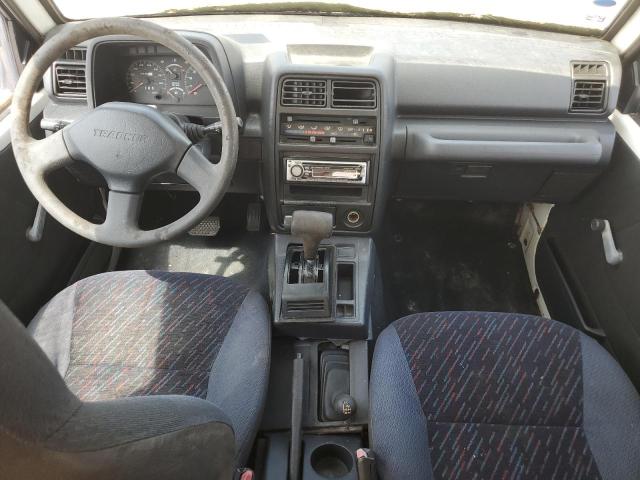 Photo 8 from auction – 1995 GEO TRACKER with VIN 2CNBJ1862S6953724